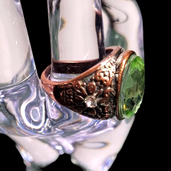 Bohemian Style Light Green Mock Periodot Statement Ring Size 9 - Picture 6 of 16